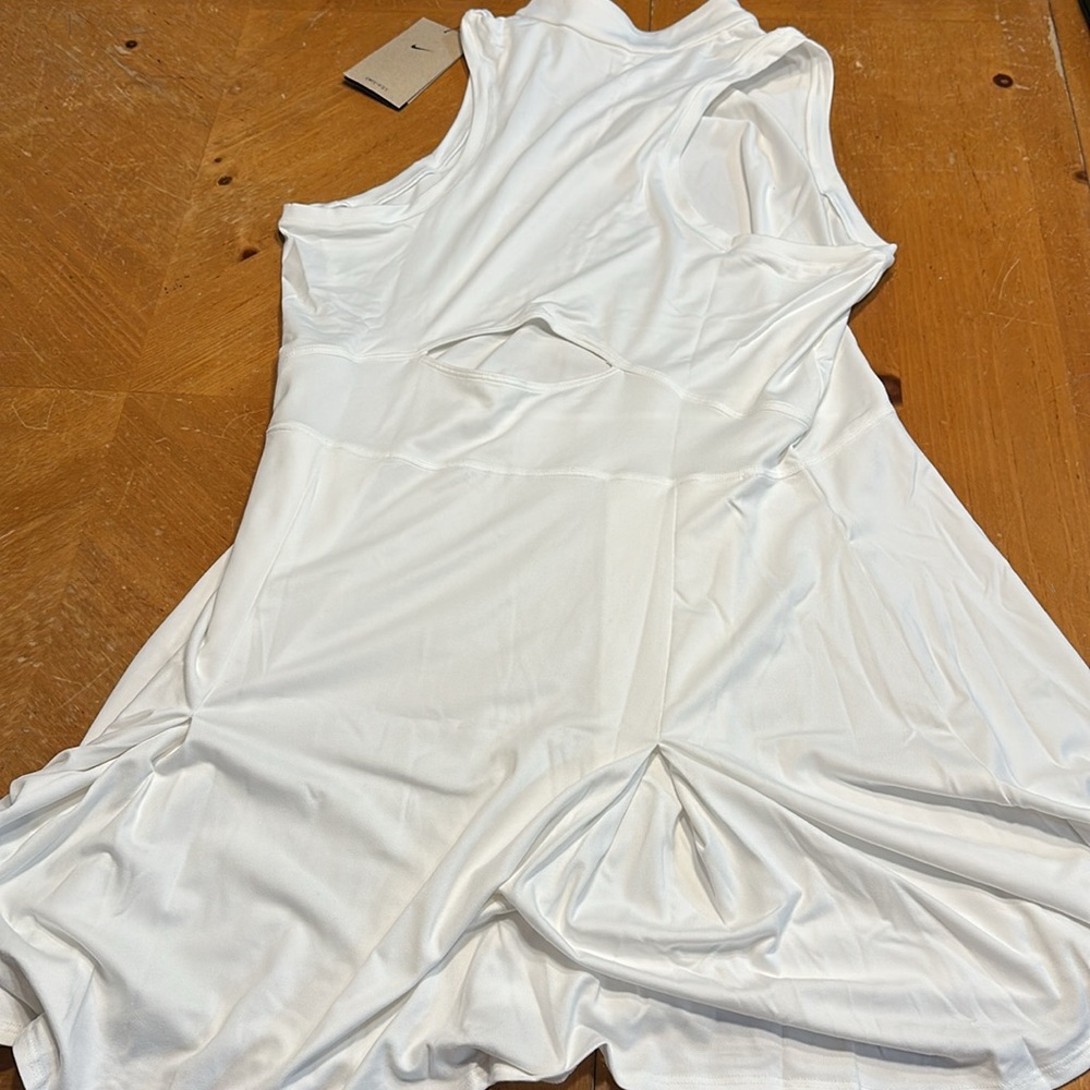 Women’s Nike NikeCourt Dri-FIT Victory Tennis Dress DV3490-100 White NEW - Picture 7 of 7